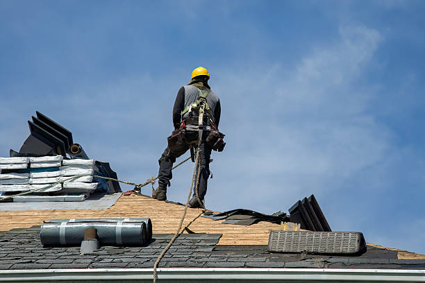 Professional Metal Roofing technician working in Eau Claire, MI